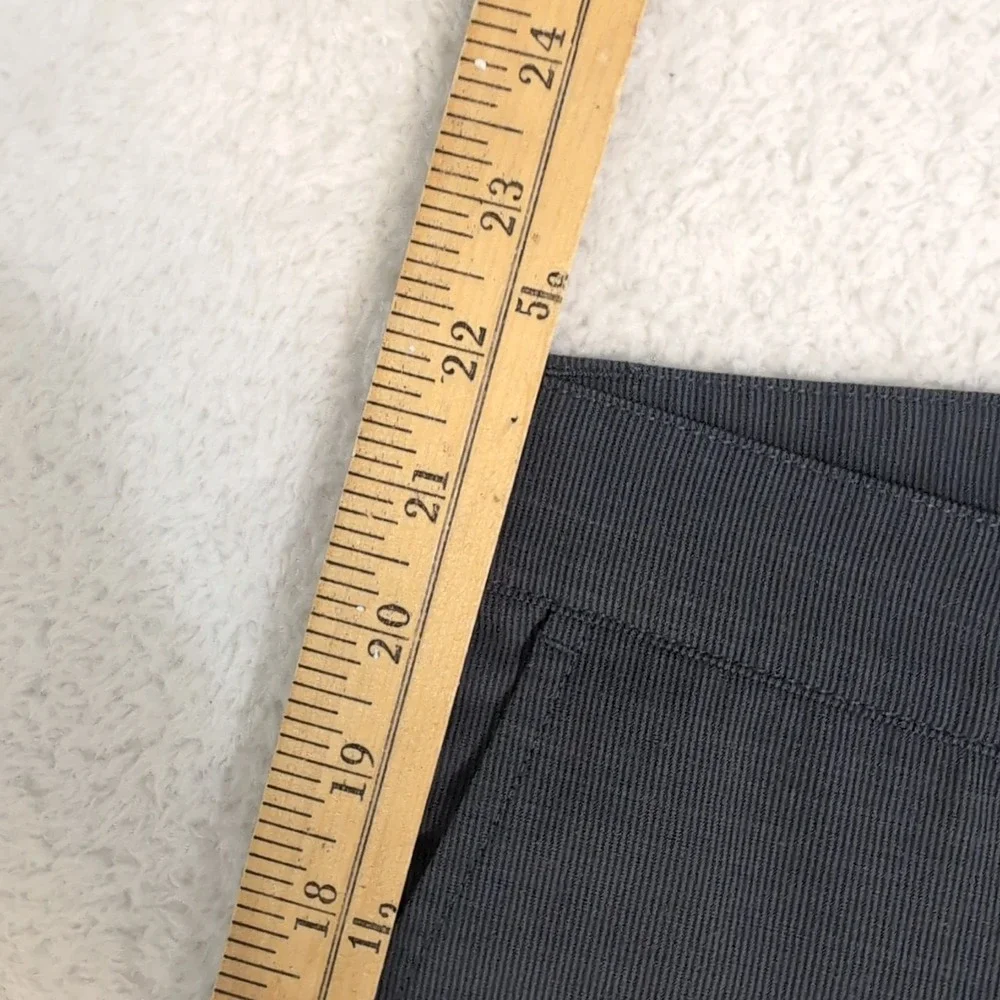 Travis Mathew Shorts Mens 40x11
